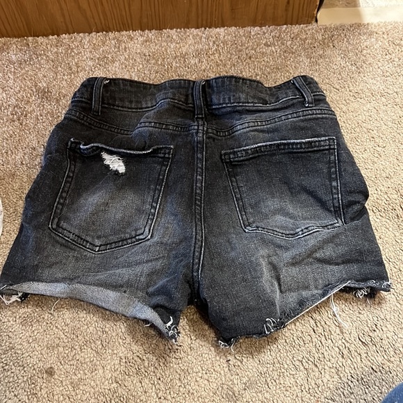 Black ripped jean shorts - Picture 2 of 2